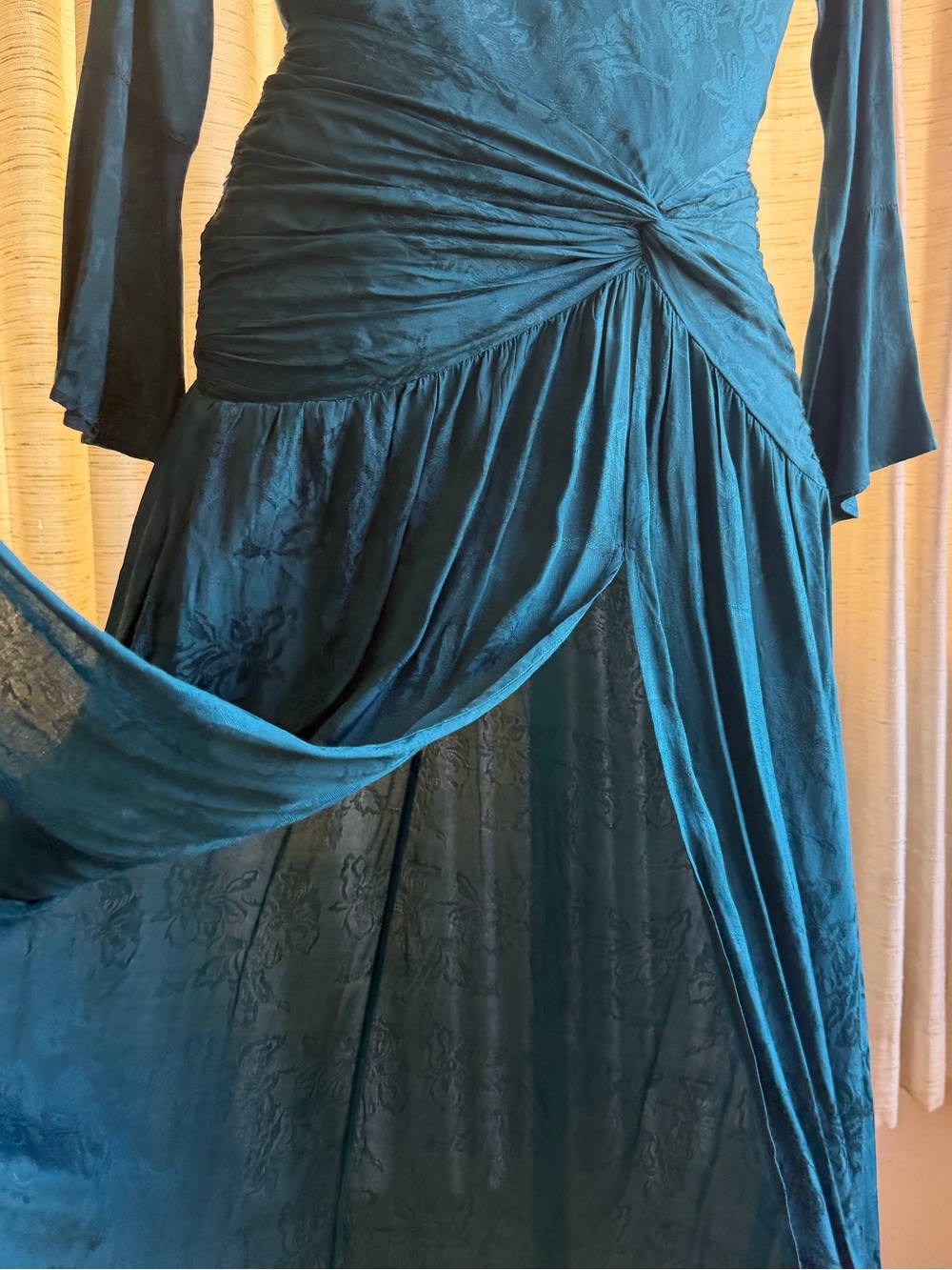 Knot-Detail Teal Long Sleeve Maxi Dress